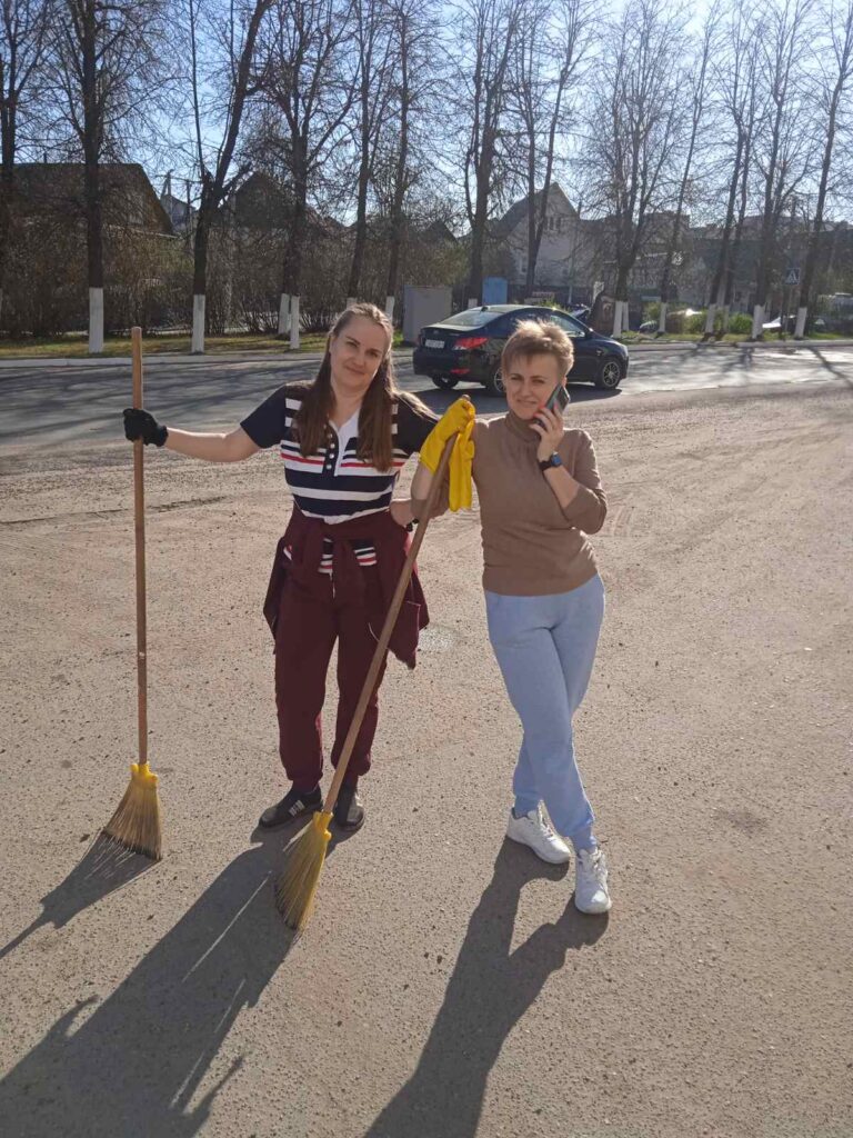 ОАО "Белхудожкерамика" на Республиканском субботнике