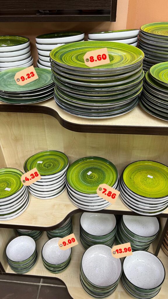 Путешествие по нашему фирменному магазину в г. п Радошковичи