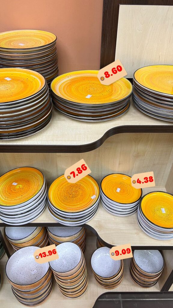 Путешествие по нашему фирменному магазину в г. п Радошковичи