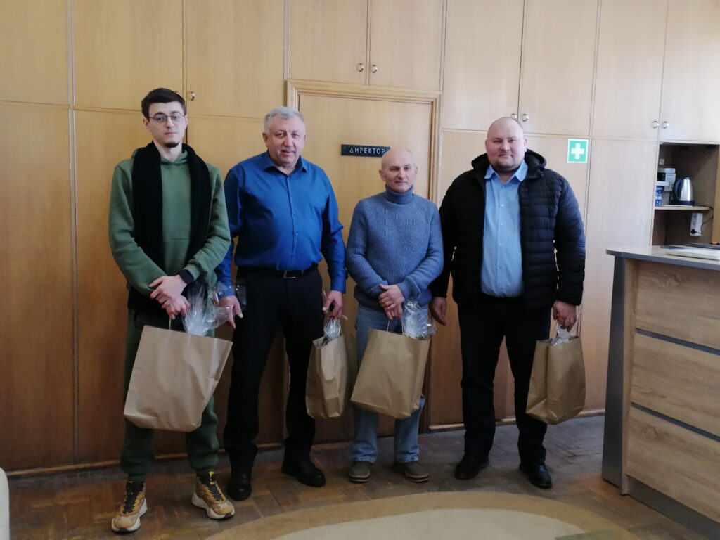 (без названия)