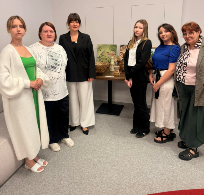 Делегация ОАО «Белхудожкерамика» приняла участие в «Женском форуме – 2026»